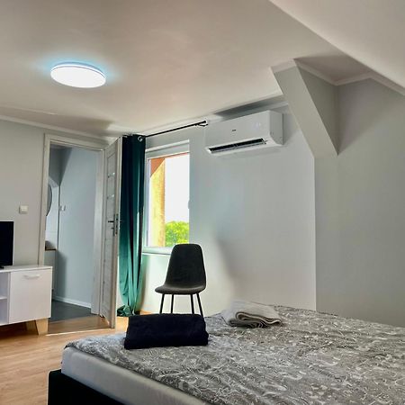 Pokoje Nad Jeziorakiem Siemiany Extérieur photo