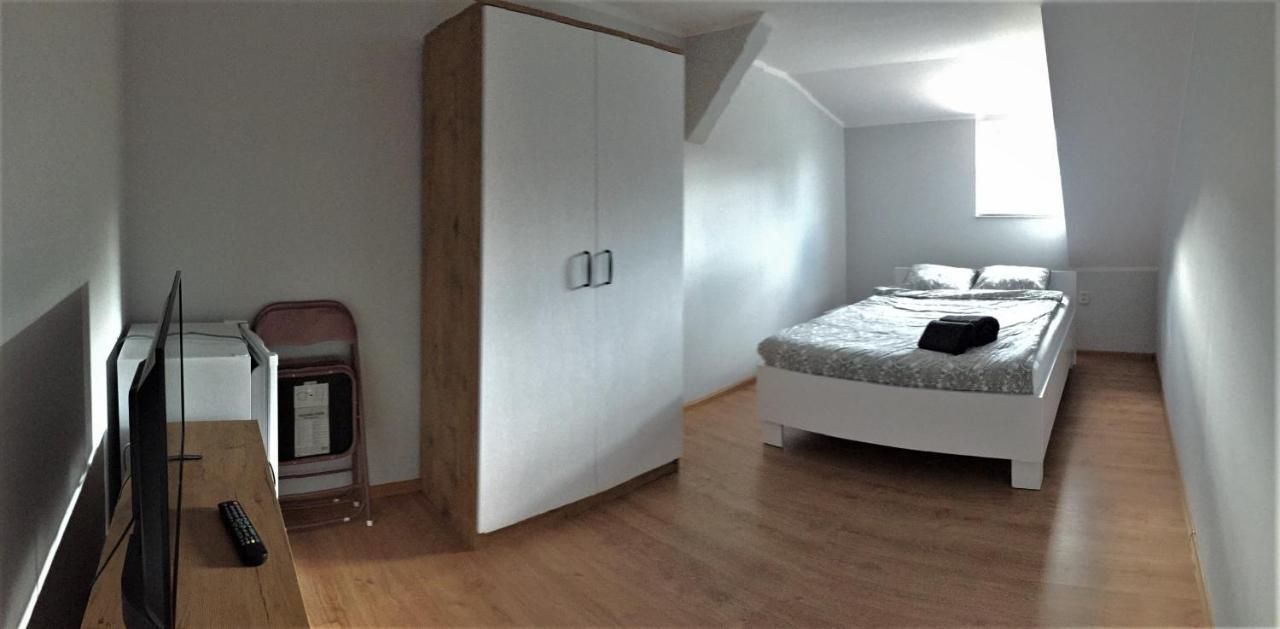Pokoje Nad Jeziorakiem Siemiany Extérieur photo